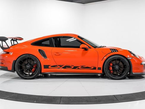 Used 2016 Porsche 911 GT3 RS RWD image 2