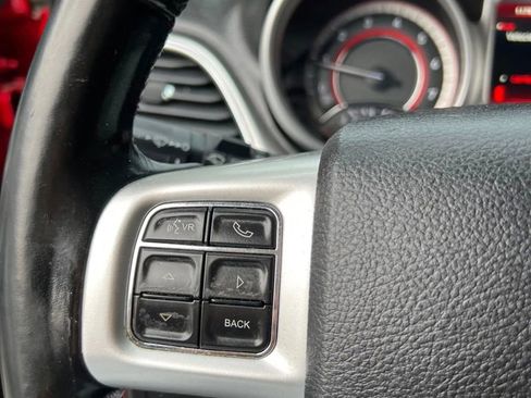 Used 2019 Dodge Journey SE w/ Connectivity Group image 18