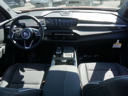 New 2025 Buick Enclave Preferred image 11