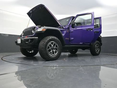 Used 2026 Jeep Wrangler Unlimited Rubicon w/ Safety Group AWD/4WD image 32