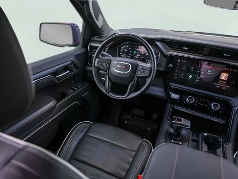 Used 2024 GMC Sierra 1500 AT4X AWD/4WD image 29