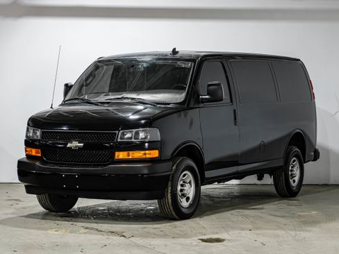 Used 2019 Chevrolet Express 2500 w/ Driver Convenience Package image 1