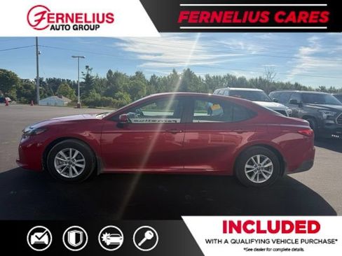 Used 2025 Toyota Camry LE w/ Convenience Package AWD/4WD image 4