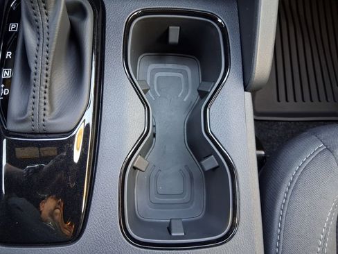 New 2026 Nissan Frontier SV w/ SV Convenience Package image 18