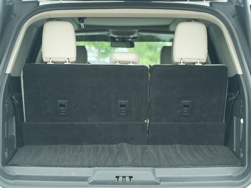 Used 2020 Ford Expedition Platinum AWD/4WD image 20