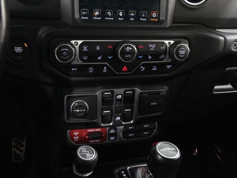 Used 2020 Jeep Gladiator Rubicon image 15