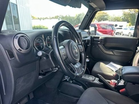 Used 2016 Jeep Wrangler Sport w/ Quick Order Package 24S AWD/4WD image 22