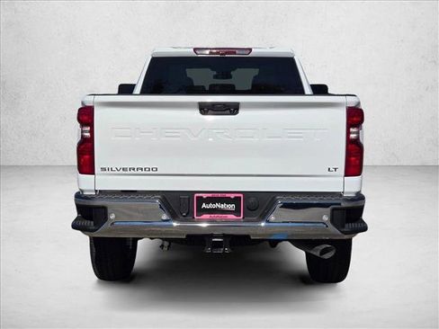 New 2026 Chevrolet Silverado 2500 LT image 8