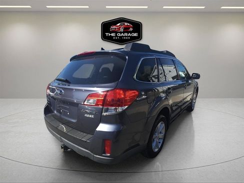 Used 2014 Subaru Outback 2.5i Premium AWD/4WD image 6