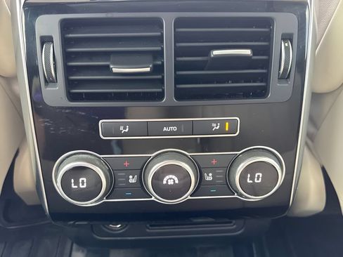 Used 2016 Land Rover Range Rover Sport Supercharged AWD/4WD image 14