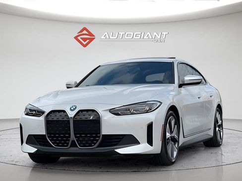 Used 2023 BMW i4 eDrive35 RWD image 16