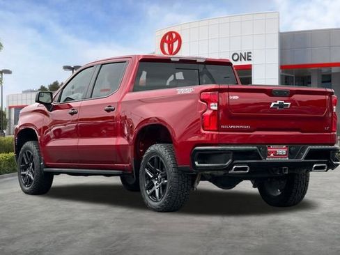 Used 2022 Chevrolet Silverado 1500 LT Trail Boss w/ Convenience Package II image 6