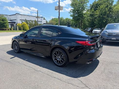 Used 2025 Toyota Camry XSE FWD image 5