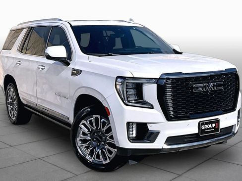 Used 2023 GMC Yukon Denali Ultimate AWD/4WD image 5