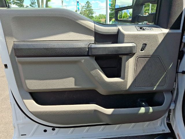 Used 2020 Ford F550 4x4 Regular Cab Super Duty image 13