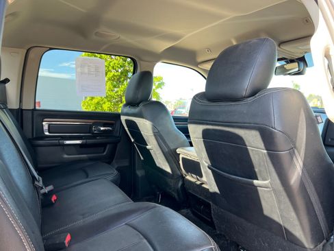 Used 2018 RAM 2500 Laramie AWD/4WD image 25