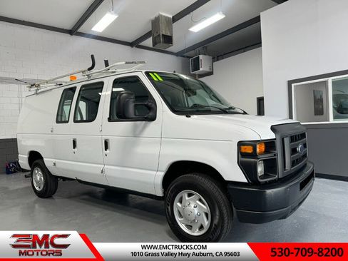 Used 2011 Ford E-250 and Econoline 250 image 1