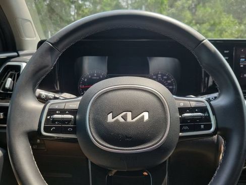 Used 2022 Kia Sorento SX AWD/4WD image 29