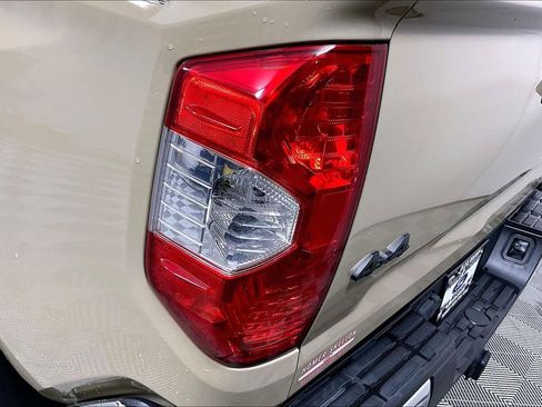 Used 2019 Toyota Tundra SR5 image 29