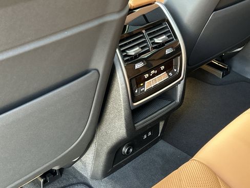 New 2026 BMW X5 xDrive40i w/ M Sport Package image 17
