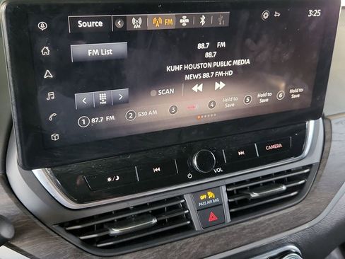 Certified 2023 Nissan Altima 2.5 SV w/ SV Premium Package image 34