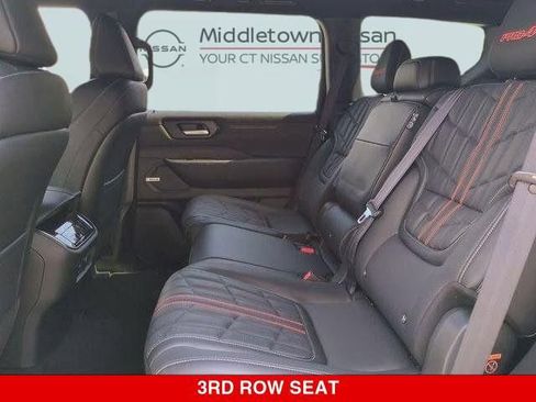 New 2025 Nissan Armada PRO-4X AWD/4WD image 17