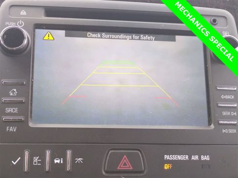 Used 2015 Chevrolet Traverse LT image 37