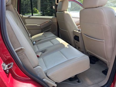Used 2007 Ford Explorer Eddie Bauer AWD/4WD image 27