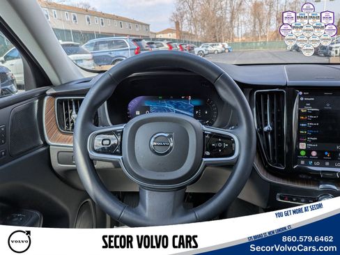 Used 2023 Volvo XC60 B6 Ultimate w/ Protection Package Premier image 15