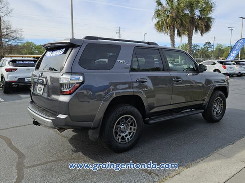 Used 2022 Toyota 4Runner TRD Off-Road Premium image 5