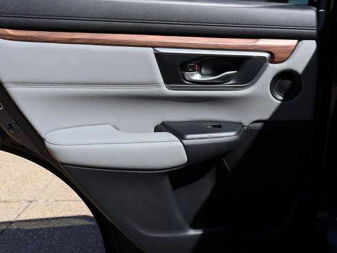 Used 2019 Honda CR-V EX-L image 18