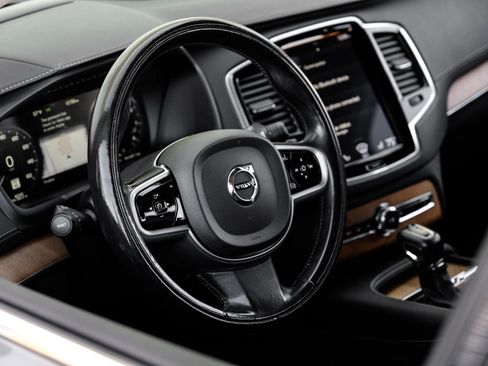 Used 2019 Volvo XC90 T6 Inscription w/ Advanced Package image 18