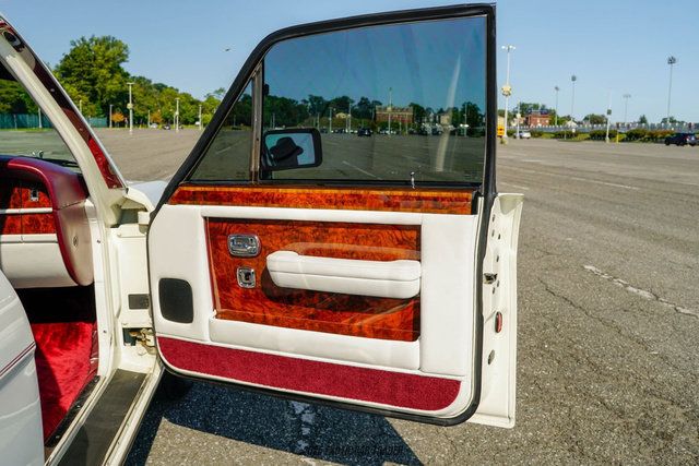 Used 1989 Rolls-Royce Silver Spirit RWD image 45