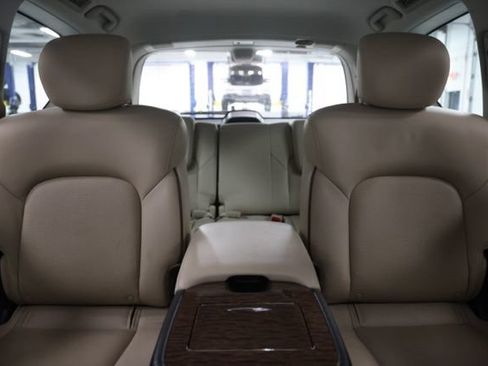 Used 2018 Nissan Armada Platinum w/ Captain Seat Package AWD/4WD image 38