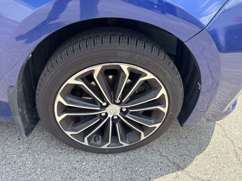 Used 2015 Toyota Corolla S FWD image 15