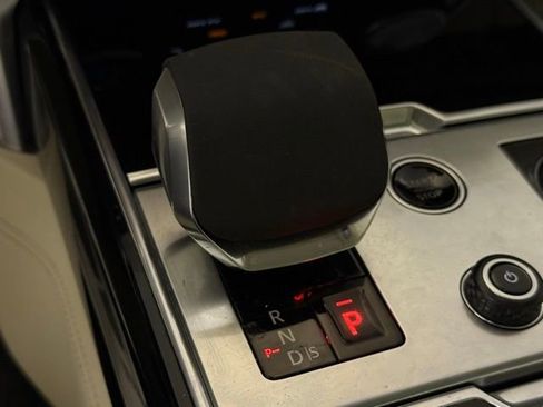 Certified 2023 Land Rover Range Rover Long Wheelbase SE image 34