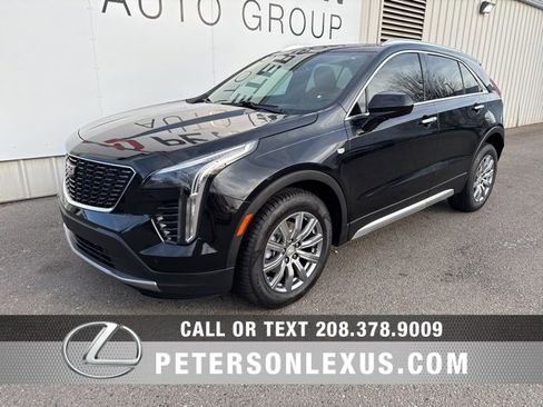 Used 2020 Cadillac XT4 Premium Luxury image 7