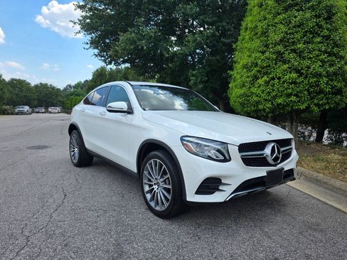 Used 2019 Mercedes-Benz GLC 300 4MATIC Coupe image 7
