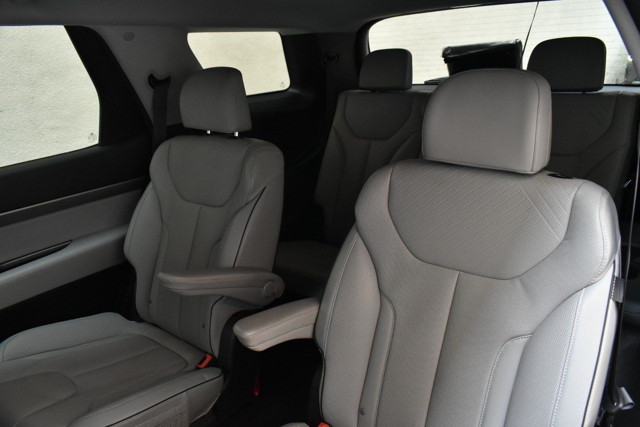 Used 2024 Hyundai Palisade SEL AWD/4WD image 17
