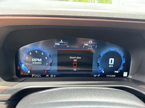 Used 2025 Ford Bronco Sport Outer Banks w/ Outer Banks Tech Package+ AWD/4WD image 26