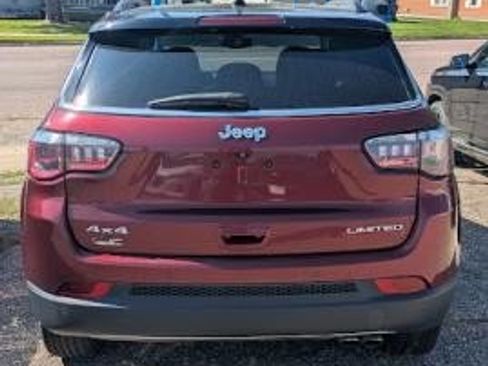 Used 2021 Jeep Compass Limited AWD/4WD image 19