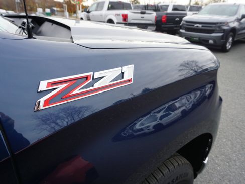 Used 2020 Chevrolet Silverado 1500 LT w/ All-Star Edition image 4