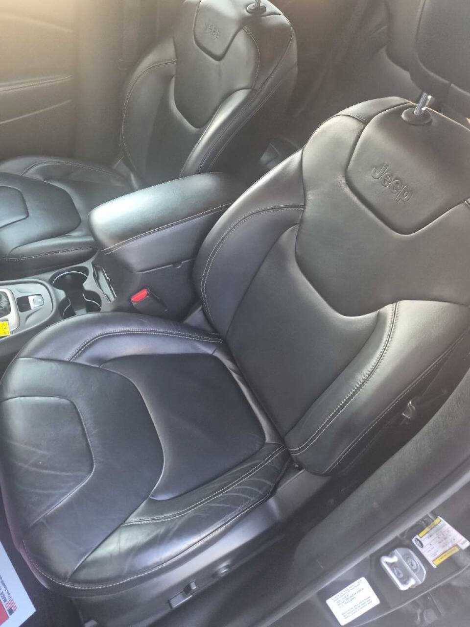 Used 2014 Jeep Cherokee Limited FWD image 13
