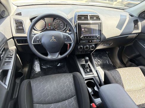 Used 2020 Mitsubishi Outlander Sport ES FWD image 7