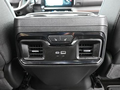 Used 2024 GMC Sierra 2500 AT4 w/ AT4 Premium Plus Package image 14