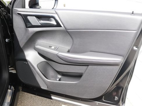 New 2026 Mitsubishi Outlander LE AWD/4WD image 15