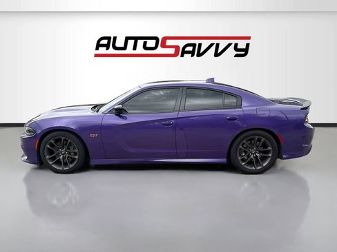 Used 2023 Dodge Charger Scat Pack w/ Harman/Kardon Audio Group RWD image 4