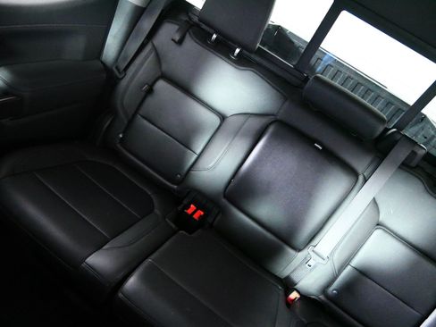 Used 2019 Chevrolet Silverado 1500 LTZ w/ LTZ Plus Package AWD/4WD image 12