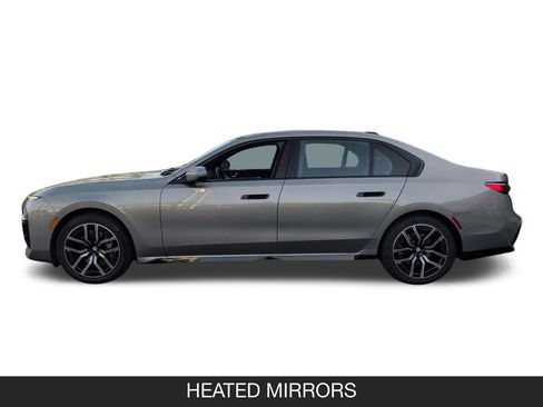 Used 2025 BMW 740i RWD image 5