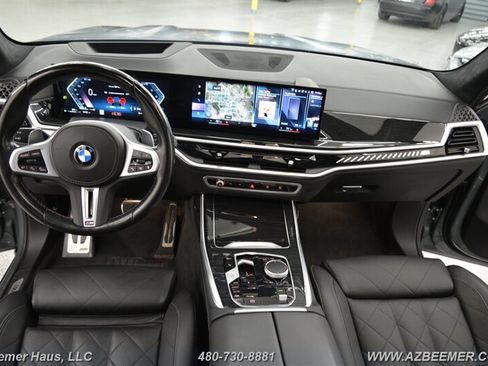 Used 2023 BMW X7 M60i w/ Climate Comfort Package AWD/4WD image 21
